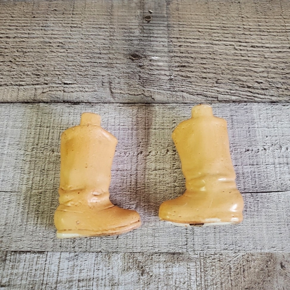VINTAGE | Cowboy Boot Salt & Pepper Shakers